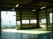 工場室内